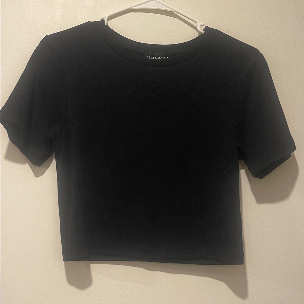 Lamarque Elegant Black Crop Top - Picture 2 of 3